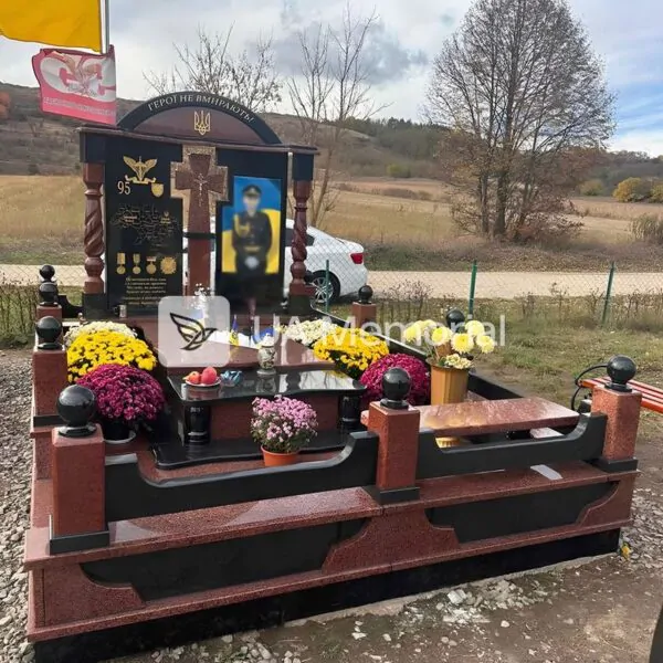 Військовий пам'ятник N-007