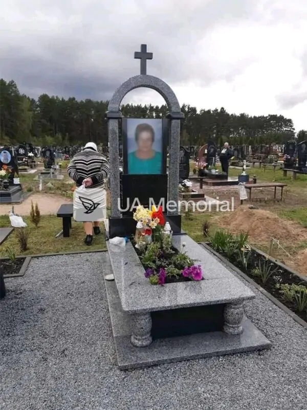 Одинарний пам'ятник 101
